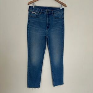 Calvin Klein original high rise stretch skinny blue jeans size raw hem 31w